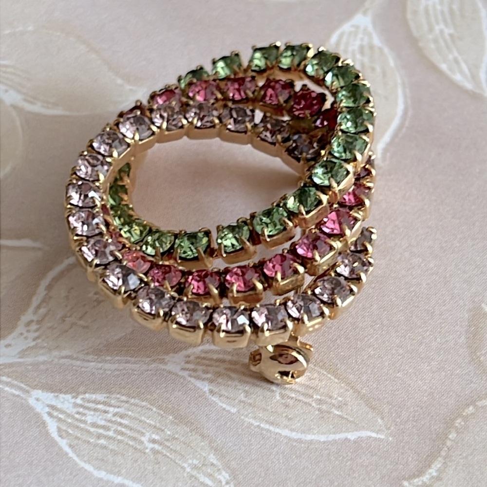 Vintage three ring prong set rhinestone brooch clip earring set uranium glass - Picture 4 of 7